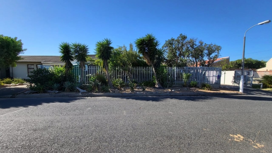 4 Bedroom Property for Sale in Die Bos Western Cape